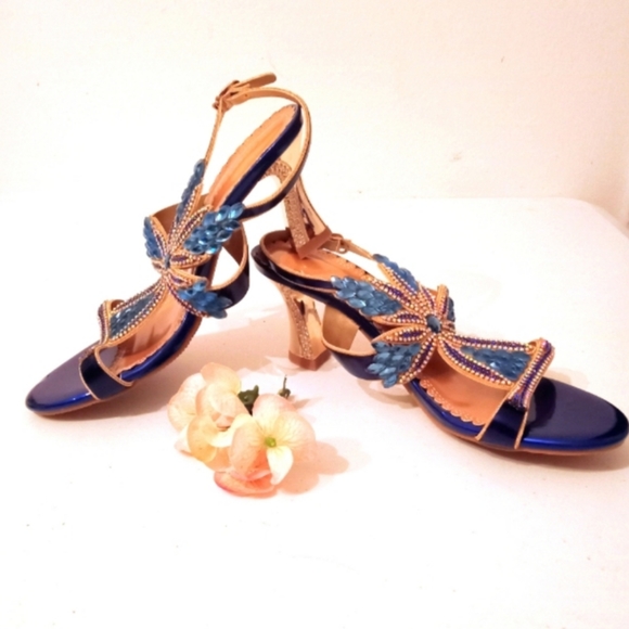 🎁 FREE GIFT IS INCLUDED 🎁 NWT NIB Rhinestone Slingback Heels Women Shoes - Picture 6 of 16